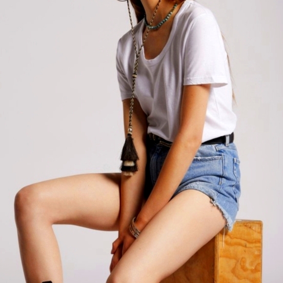 Current/Elliott, Boyfriend Jean shorts, Size 30 - Picture 10 of 12